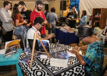 Abertas inscrições para feirantes, lançamentos de obras e artistas no 6º FLI