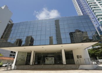 Prazo para inscrever espetáculos no Teatro Bruno Nitz termina terça-feira