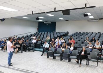 Secretaria de Educação promove reunião sobre segurança com escolas particulares