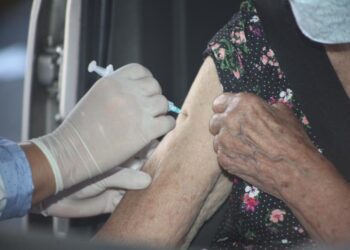 Aplicação da vacina bivalente contra Covid-19 inicia nesta quarta-feira