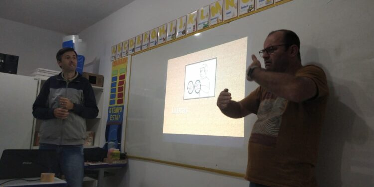 Abertas inscrições para curso de Libras do Polo Bilingue