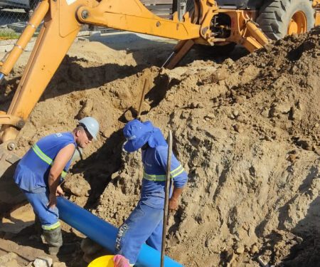 SESAN reforça o abastecimento de água nos bairros Meia Praia e Gravatá