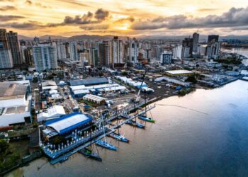 Vila da Regata de Itajaí terá abertura antecipada neste domingo (23)