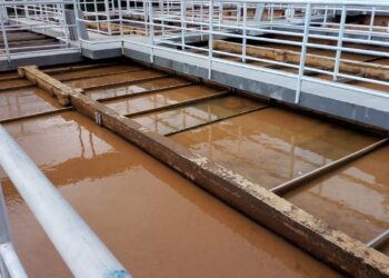 Dificuldades no tratamento de água causam baixa pressão em Itajaí e Navegantes