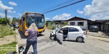 O acidente foi na rua César Augusto Dalçoquio, no bairro Salseiros em Itajaí