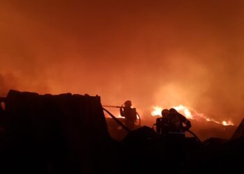 Casal de idosos são encontrado carbonizados