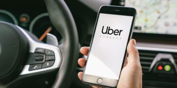 Uber vai sair do Brasil? Empresa esclarece fala do ministro do Trabalho