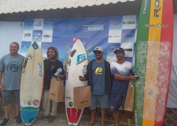 Atleta piçarrense de surfe adaptado conquista 3º lugar no Kids and Kings ASJ 2023