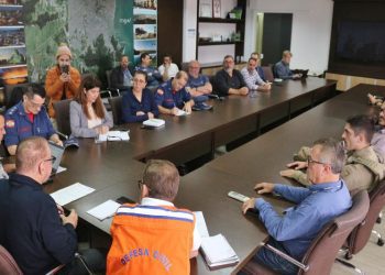 Município de Itajaí promove reunião preventiva devido à previsão de chuva intensa para os próximos dias