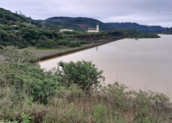 Em operação segura e monitorada, Defesa Civil explica que barragem de José Boiteux pode verter ao longo desta sexta-feira