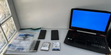 PF prende homem suspeito de armazenar e compartilhar material relacionado a abuso sexual infantojuvenil na internet