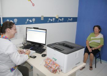 Teledermatologia agiliza atendimento de pacientes com suspeita de câncer de pele em Itajaí