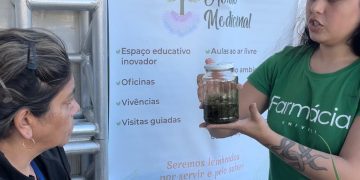 Vila da Saúde recebe ação para divulgar repelentes naturais contra mosquitos