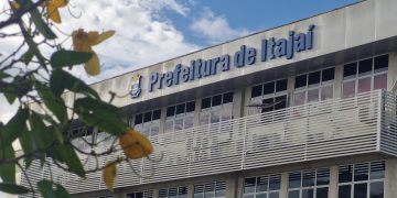 Itajaí divulga licitações que estão abertas para participação de empresas