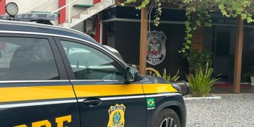 Homem procurado por estupro de vulnerável no MS é preso na BR-101 em Itapema