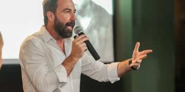 “O paladar não retrocede”, é tema de palestra com Ferreirinha em Joinville
