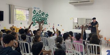 CRAS do bairro São Paulo promove atividade educativa sobre trânsito para crianças e adolescentes