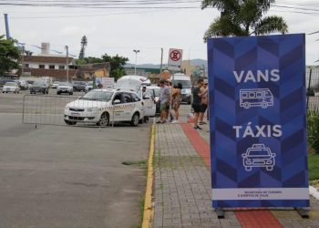 Secretaria de turismo abre credenciamento de vans para transporte turísticos