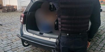 GMI e PF capturam foragido da Bahia acusado de homicídio qualificado