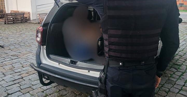 GMI e PF capturam foragido da Bahia acusado de homicídio qualificado