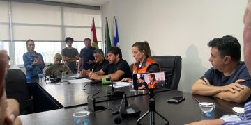 Balneário Camboriú avalia impactos das fortes chuvas em coletiva de imprensa
